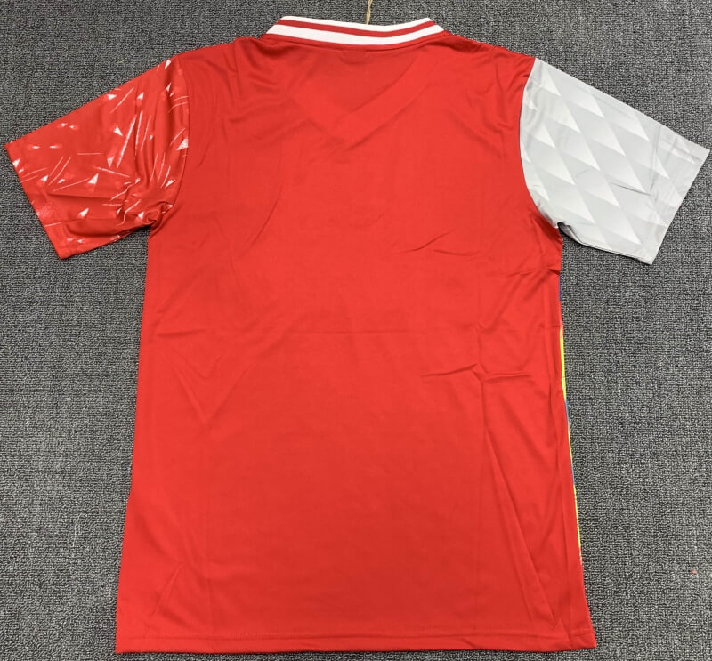 Retro Liverpool Commemorative Final Istanbul Jersey 2005 - Reps Jerseys