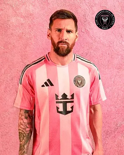 Lionel Messi in Inter Miami 2025 pink replica football jersey – MLS wholesale soccer kit