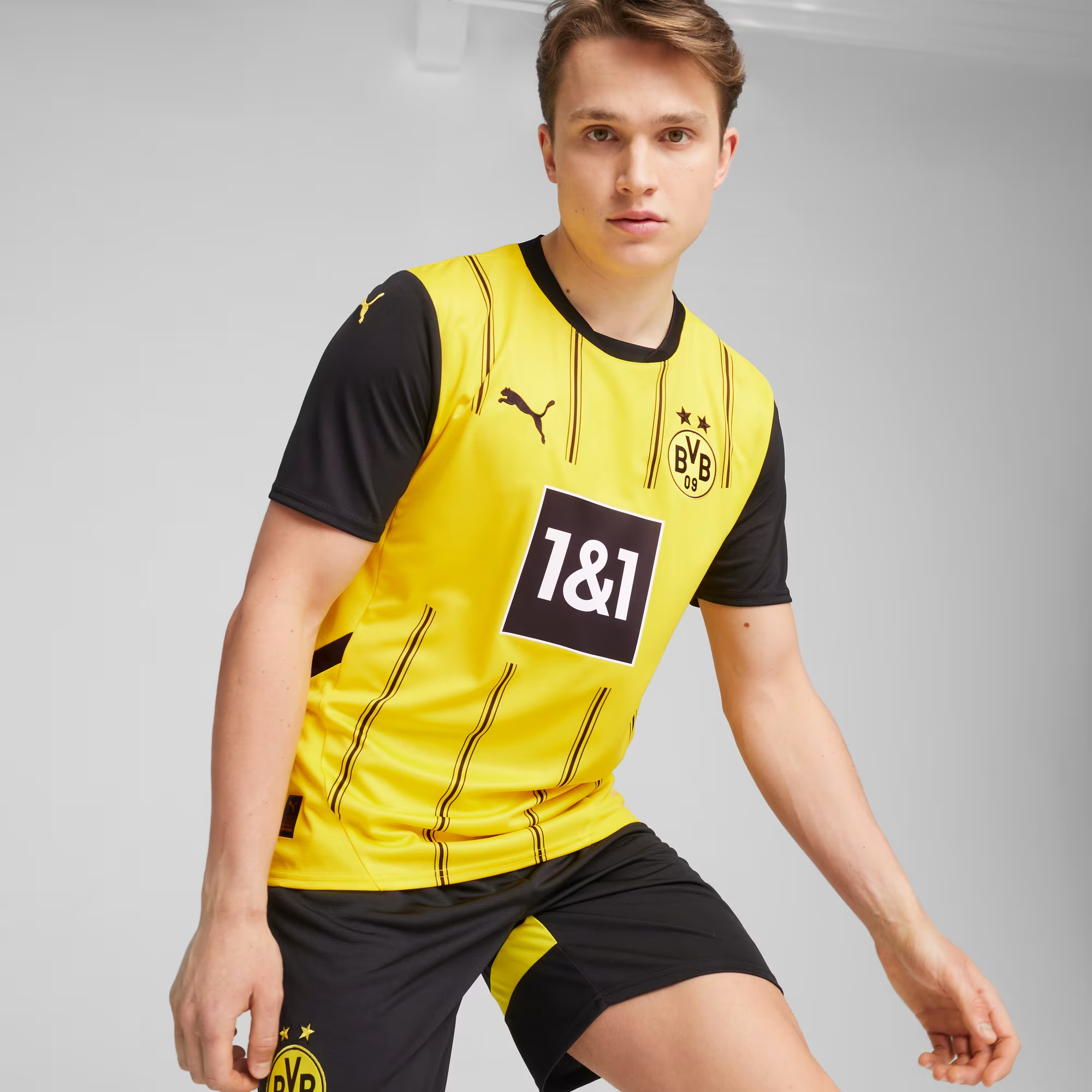 Best Borussia Dortmund Kits That Deserve a Spot in Your Collection - Reps Jerseys