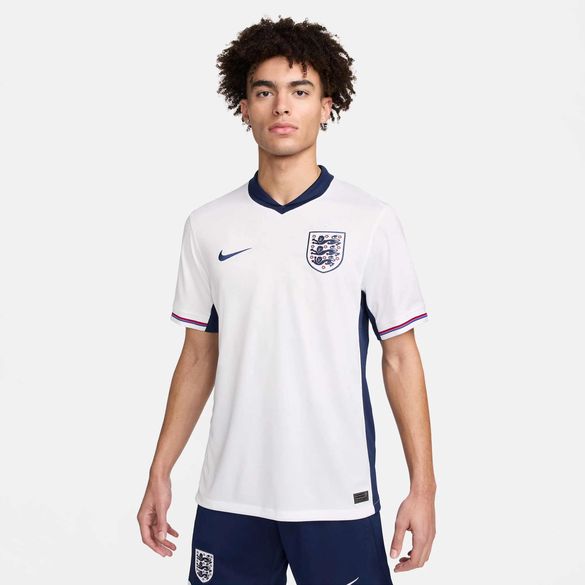 Why England Kid Jerseys Are Trending Among Football Fans - Reps Jerseys